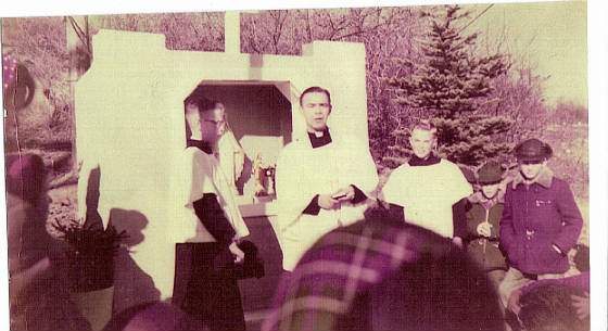 Byrnesvilleatshrine.JPG