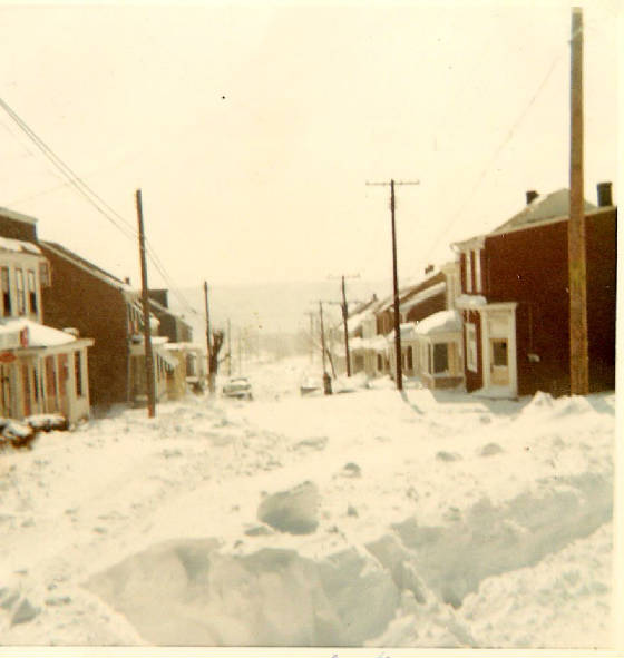 byrsnowscene.jpg